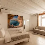 Honey Bee House Mykonos Town