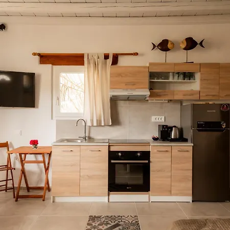 Honey Bee House * Mykonos Town