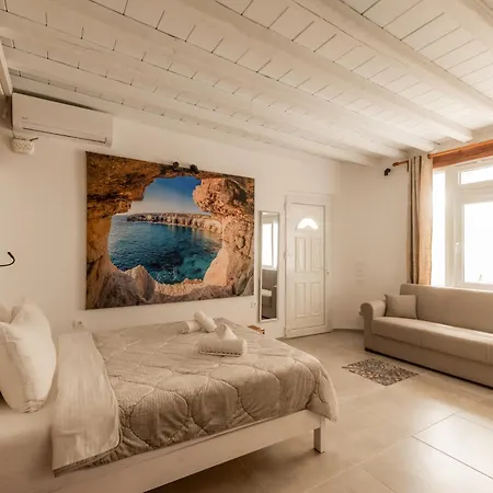 Honey Bee House Mykonos Town