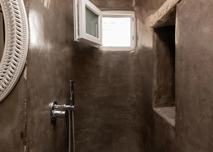 Honey Bee House Mykonos Town