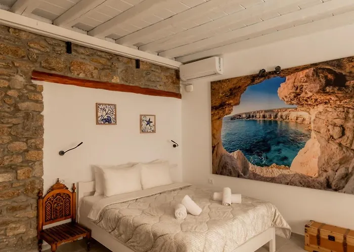 Honey Bee House Mykonos Town